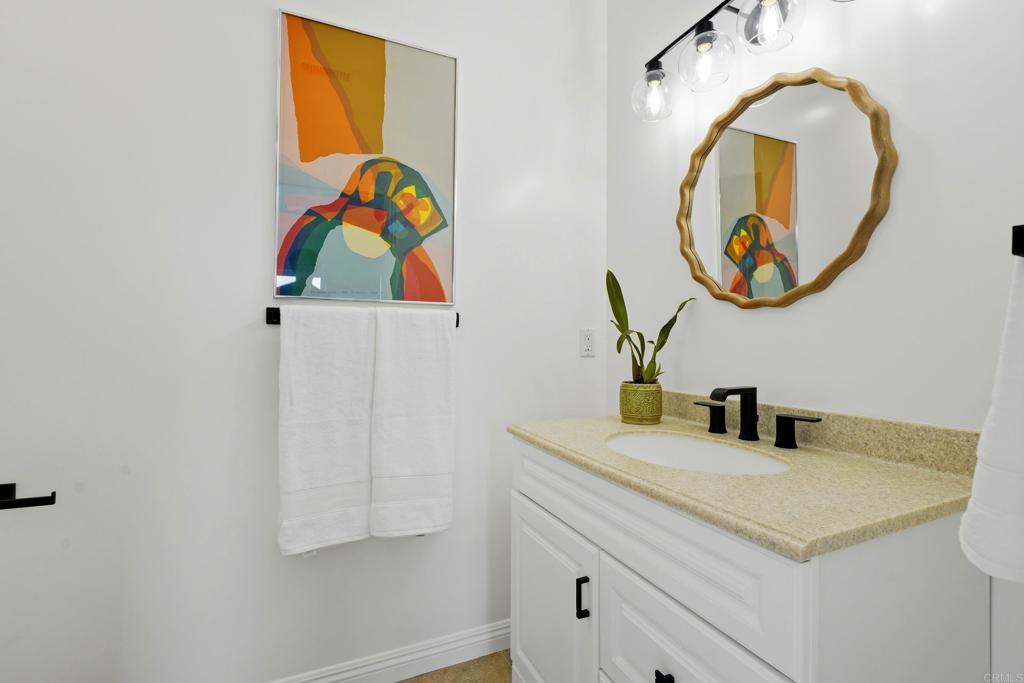 4305 Manchester Avenue Encinitas, CA 92024 - Photo 34 of 53