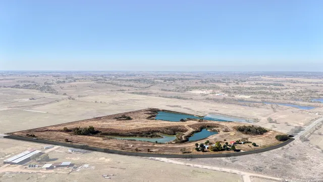 $750,000 | 8646 FM 155, La Grange, TX 78945