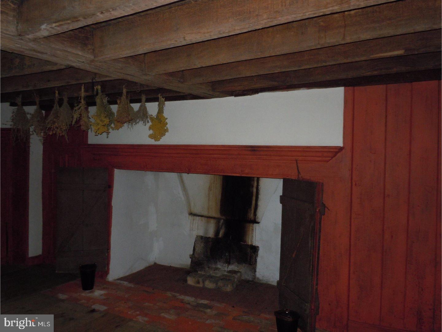 274 Charming Forge Road Womelsdorf, PA 19567 - Photo 16 of 25 Family Room