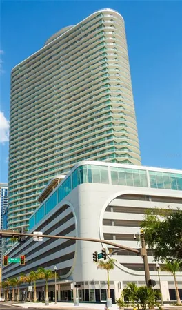 $13,700 | 400 Central Avenue, Unit 2601, St. Petersburg, FL 33701