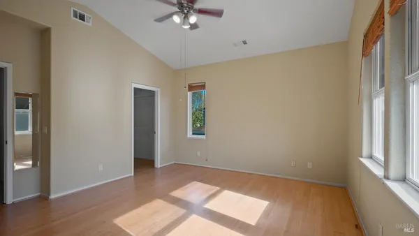 $1,050,000 | 1923 Lansdowne Way, Petaluma, CA 94954