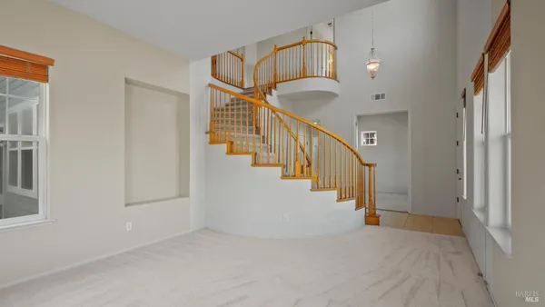 $1,050,000 | 1923 Lansdowne Way, Petaluma, CA 94954