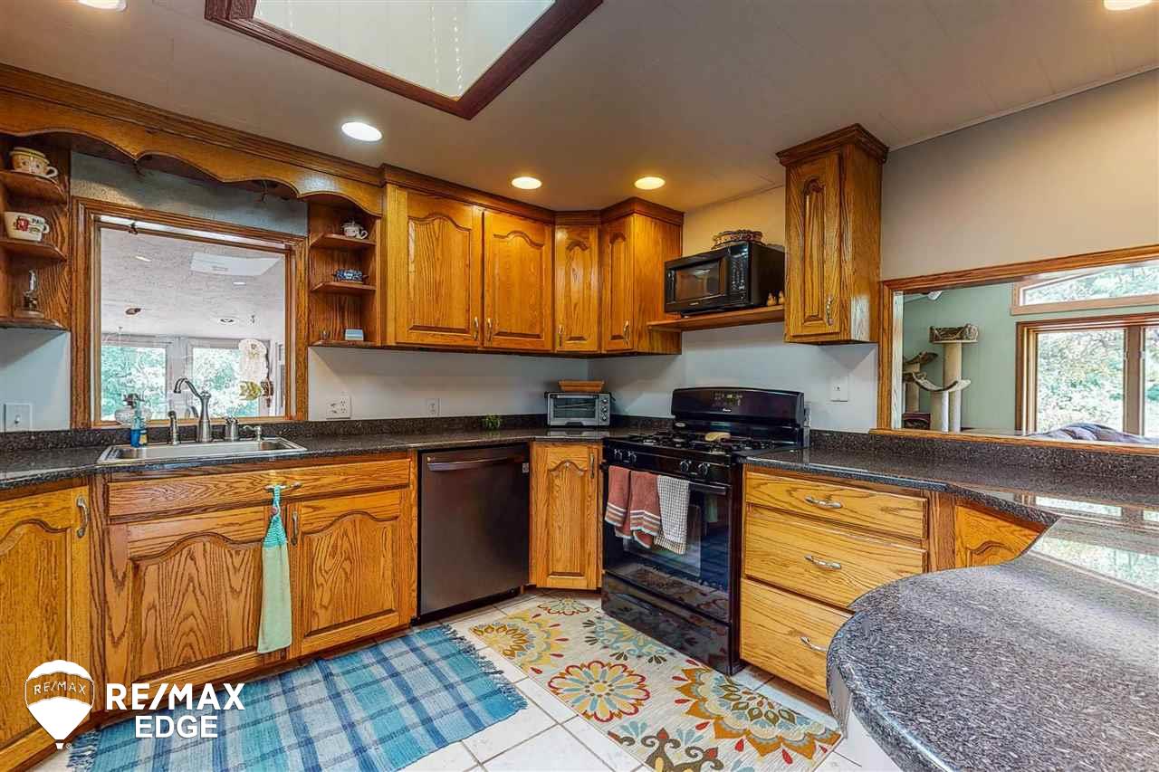 10512 Hegel Road Goodrich, MI 48438 - Photo 37 of 56 50053387-36.JPG