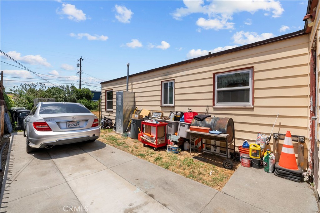 908 West 132nd Street Compton, CA 90222 - Photo 35 of 36 a view of street with cars