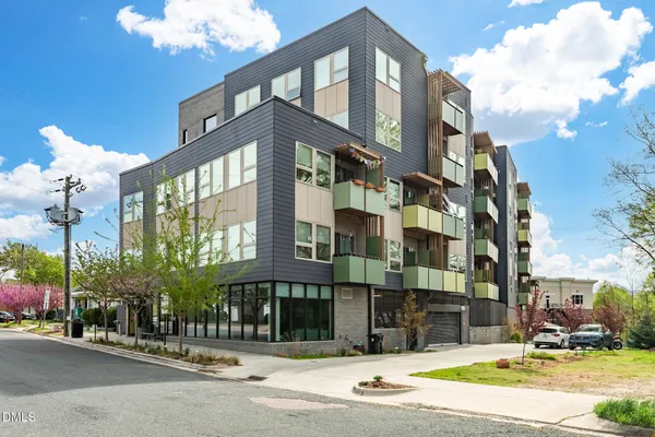 $599,000 | 610 Trent Drive, Unit 504, Durham, NC 27705