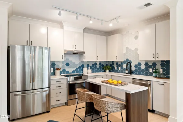 $599,000 | 610 Trent Drive, Unit 504, Durham, NC 27705