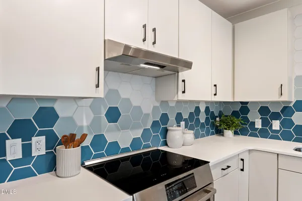 $599,000 | 610 Trent Drive, Unit 504, Durham, NC 27705