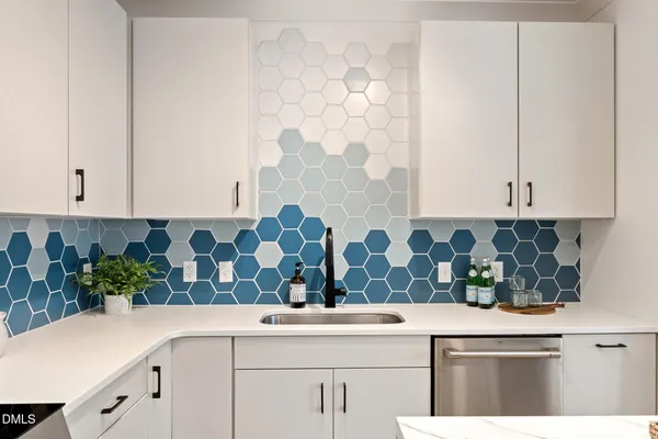 $599,000 | 610 Trent Drive, Unit 504, Durham, NC 27705