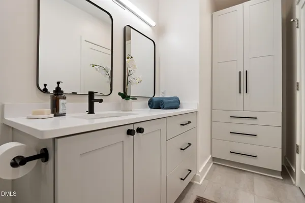 $599,000 | 610 Trent Drive, Unit 504, Durham, NC 27705