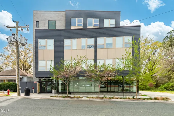 $599,000 | 610 Trent Drive, Unit 504, Durham, NC 27705