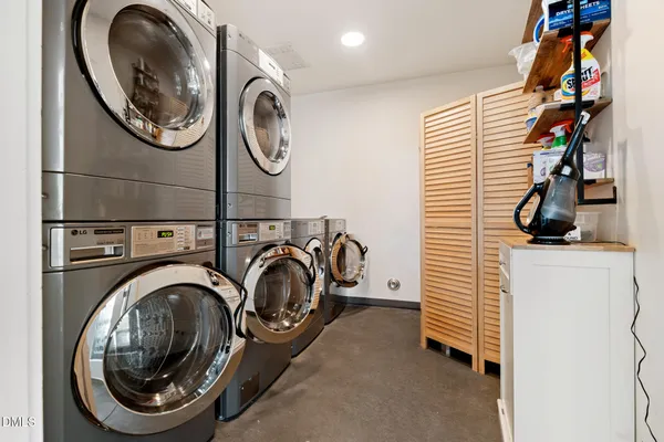 $599,000 | 610 Trent Drive, Unit 504, Durham, NC 27705