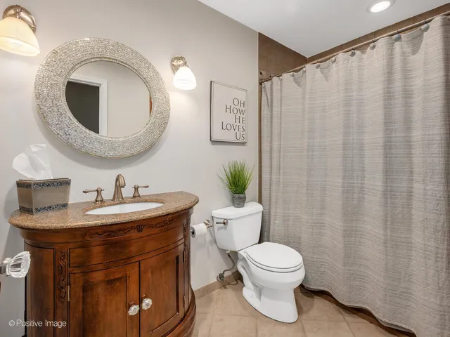 $725,000 | 2S386 Seneca Drive, Wheaton, IL 60189