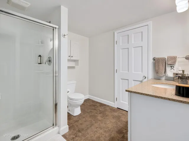 $725,000 | 2S386 Seneca Drive, Wheaton, IL 60189