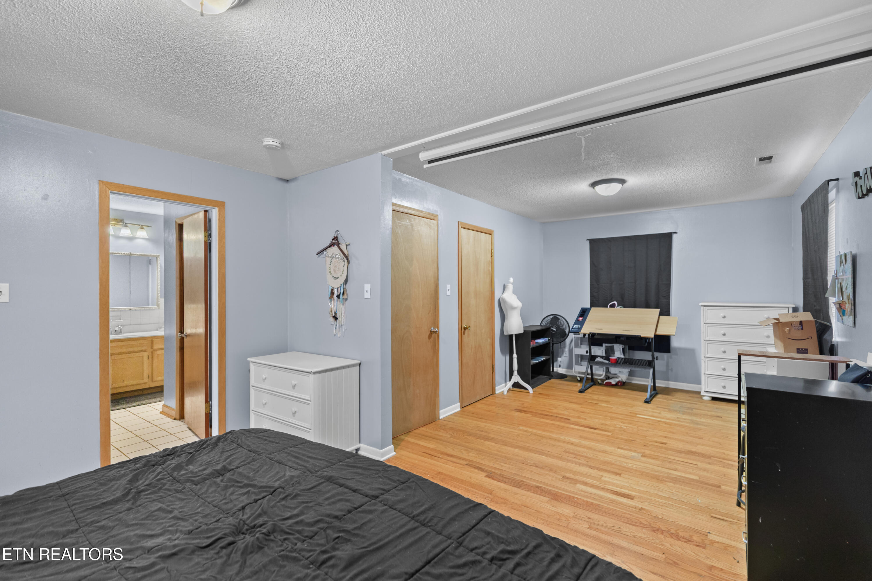 2205 Roundtree Road Knoxville, TN 37923 - Photo 12 of 14 016-2205RoundtreeRoad-Knoxville-TN-37923