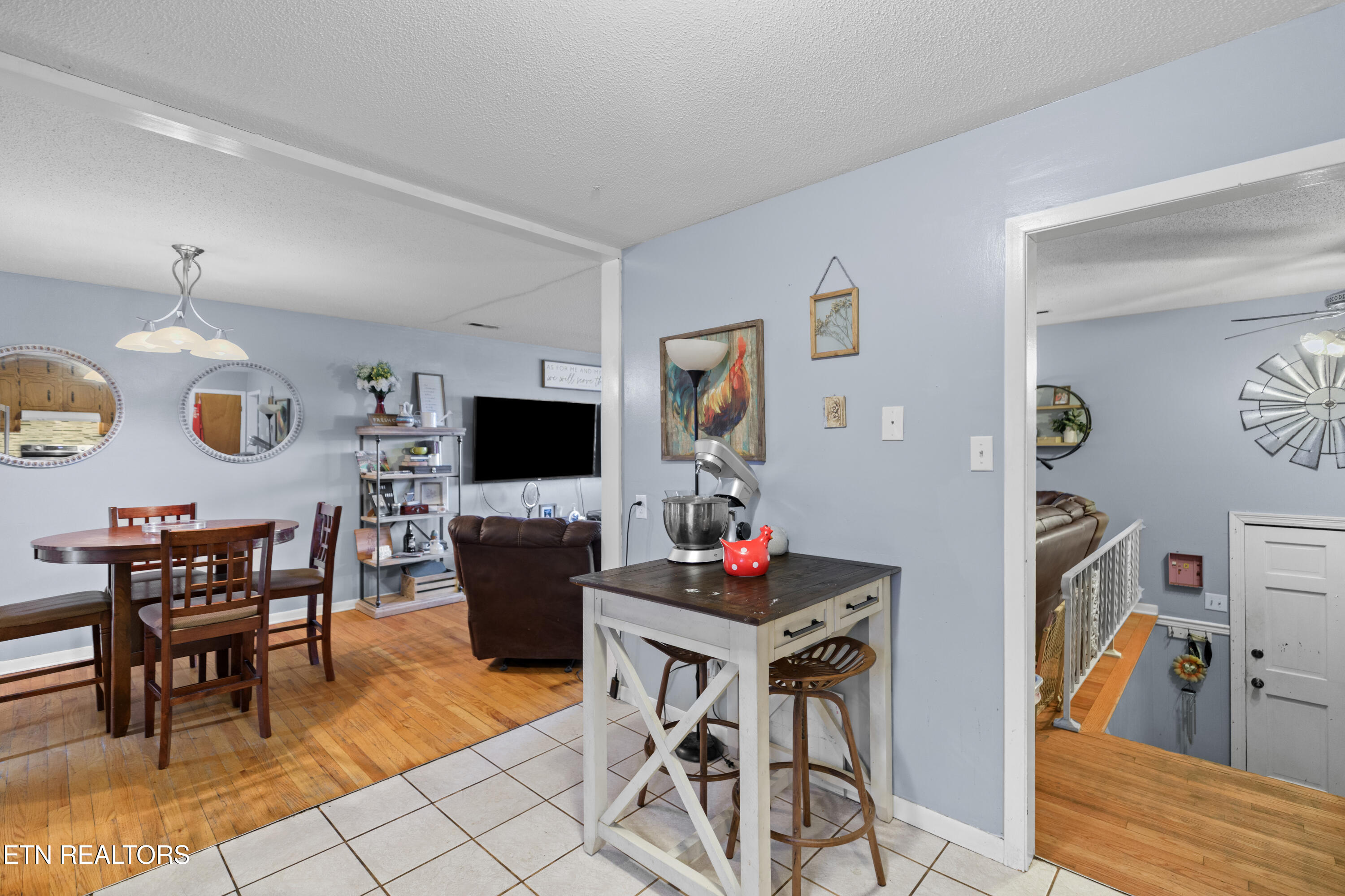 2205 Roundtree Road Knoxville, TN 37923 - Photo 8 of 14 024-2205RoundtreeRoad-Knoxville-TN-37923