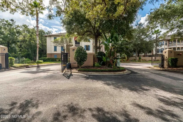 $239,900 | 12700 Bartram Park Boulevard, Unit 1124, Jacksonville, FL 32258