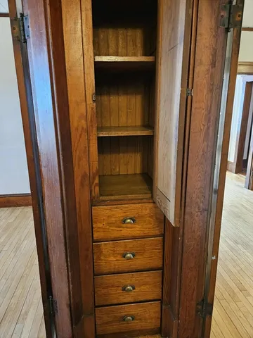 $2,100 | 263-265 Silver Street, Unit 263, Greenfield, MA 01301