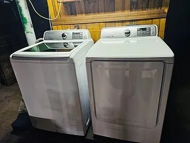 $2,100 | 263-265 Silver Street, Unit 263, Greenfield, MA 01301