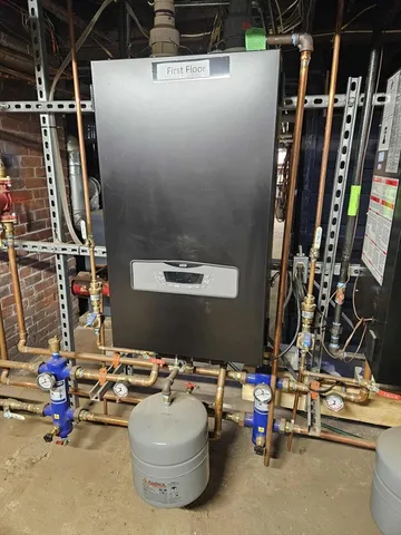 $2,100 | 263-265 Silver Street, Unit 263, Greenfield, MA 01301