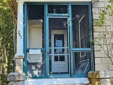 $2,100 | 263-265 Silver Street, Unit 263, Greenfield, MA 01301