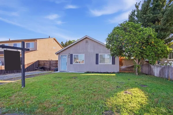 $499,900 | 534 Ripona Avenue, Ripon, CA 95366
