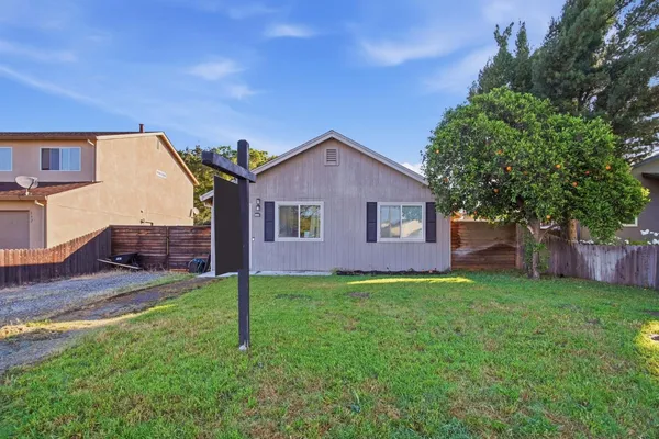 $499,900 | 534 Ripona Avenue, Ripon, CA 95366