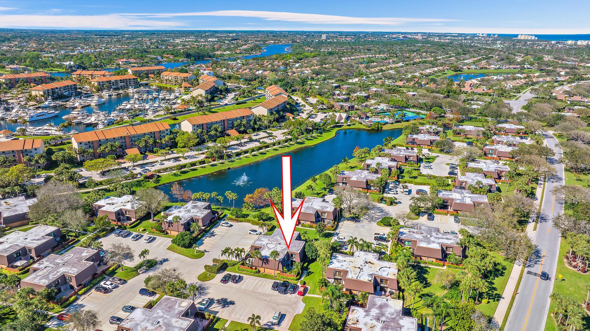 2018 20th Court Jupiter, FL 33477 - Photo 22 of 24 a view of city and mountain