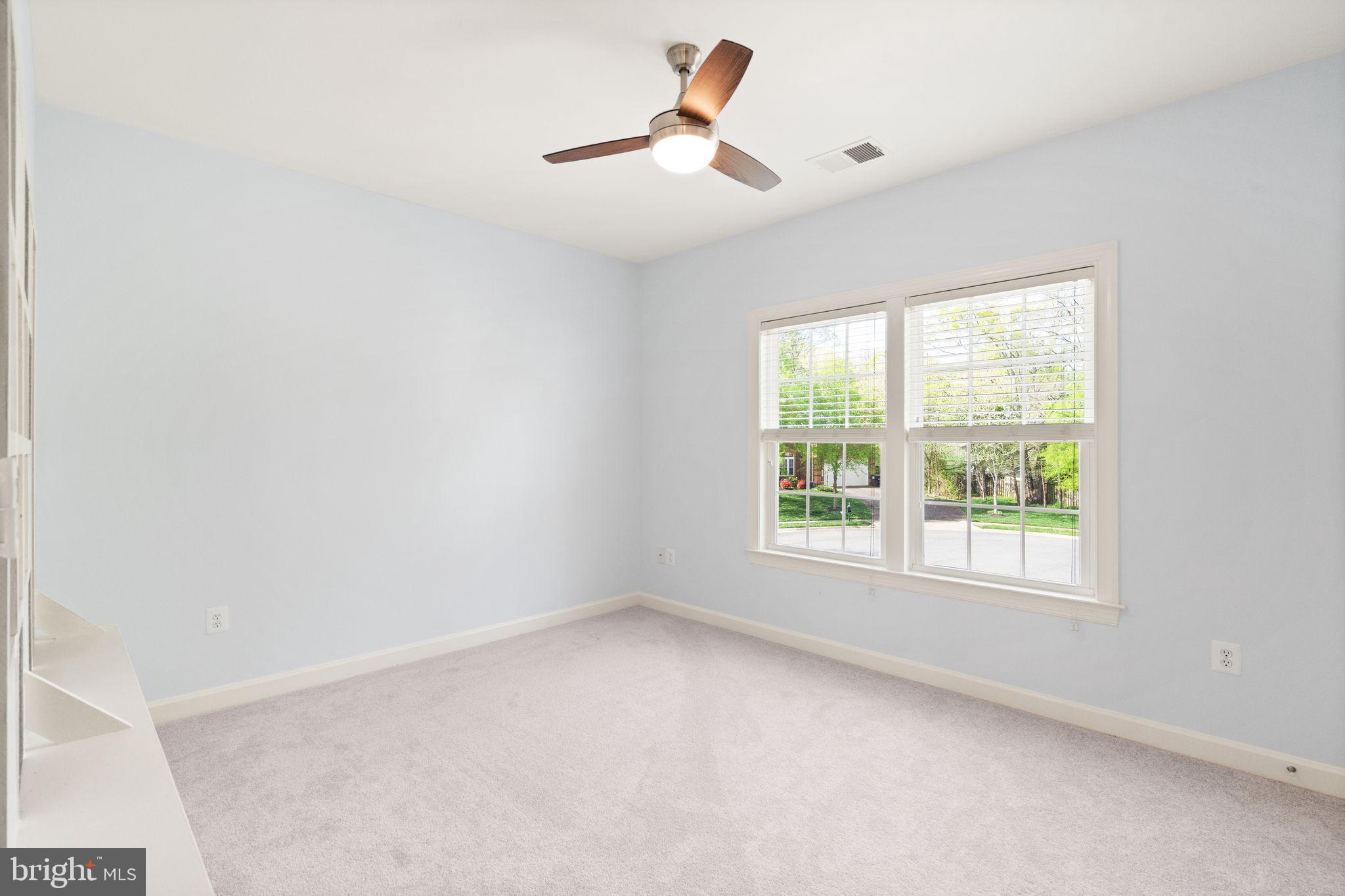 5501 Victory Loop Manassas, VA 20112 - Photo 39 of 84