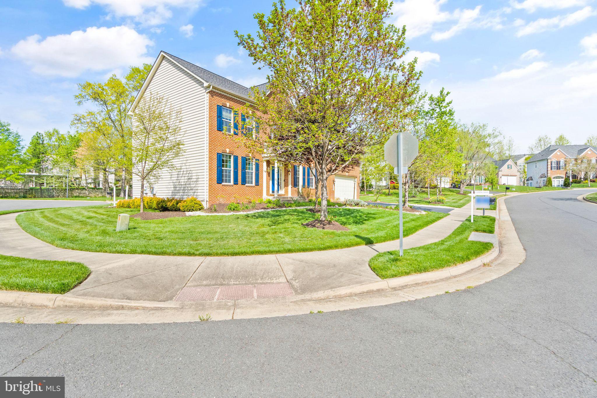 5501 Victory Loop Manassas, VA 20112 - Photo 5 of 84