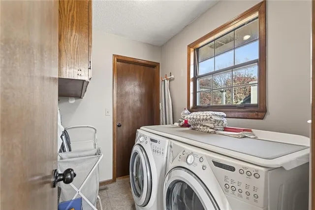 $380,000 | 636 East 108th Street, Kansas City, MO 64131