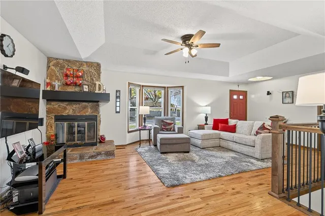 $380,000 | 636 East 108th Street, Kansas City, MO 64131