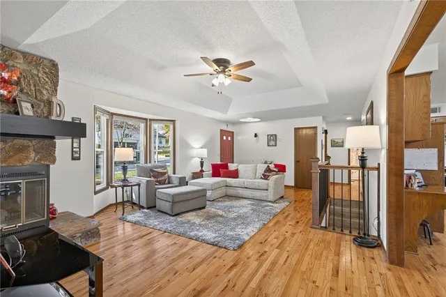 $380,000 | 636 East 108th Street, Kansas City, MO 64131