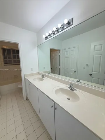 $2,575 | 1415 Northwest 34th Way, Unit 1415, Lauderhill, FL 33311