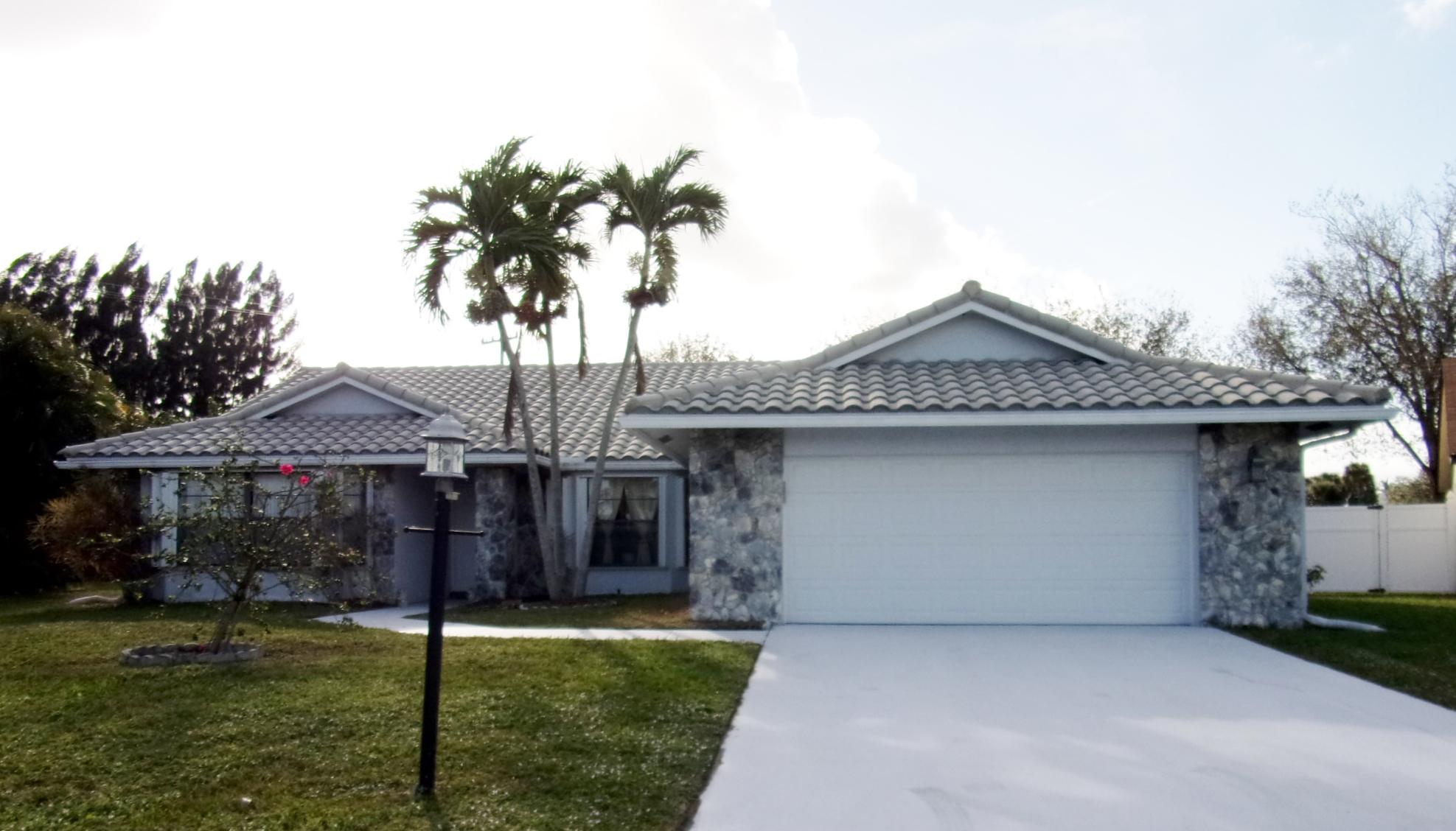 9864 Majorca Place Boca Raton, FL 33434 - Photo 2 of 22 EXTERIOR FRONT 2