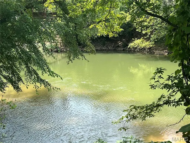 $75,000 | 707 North Riverview Drive, Poplar Bluff, MO 63901