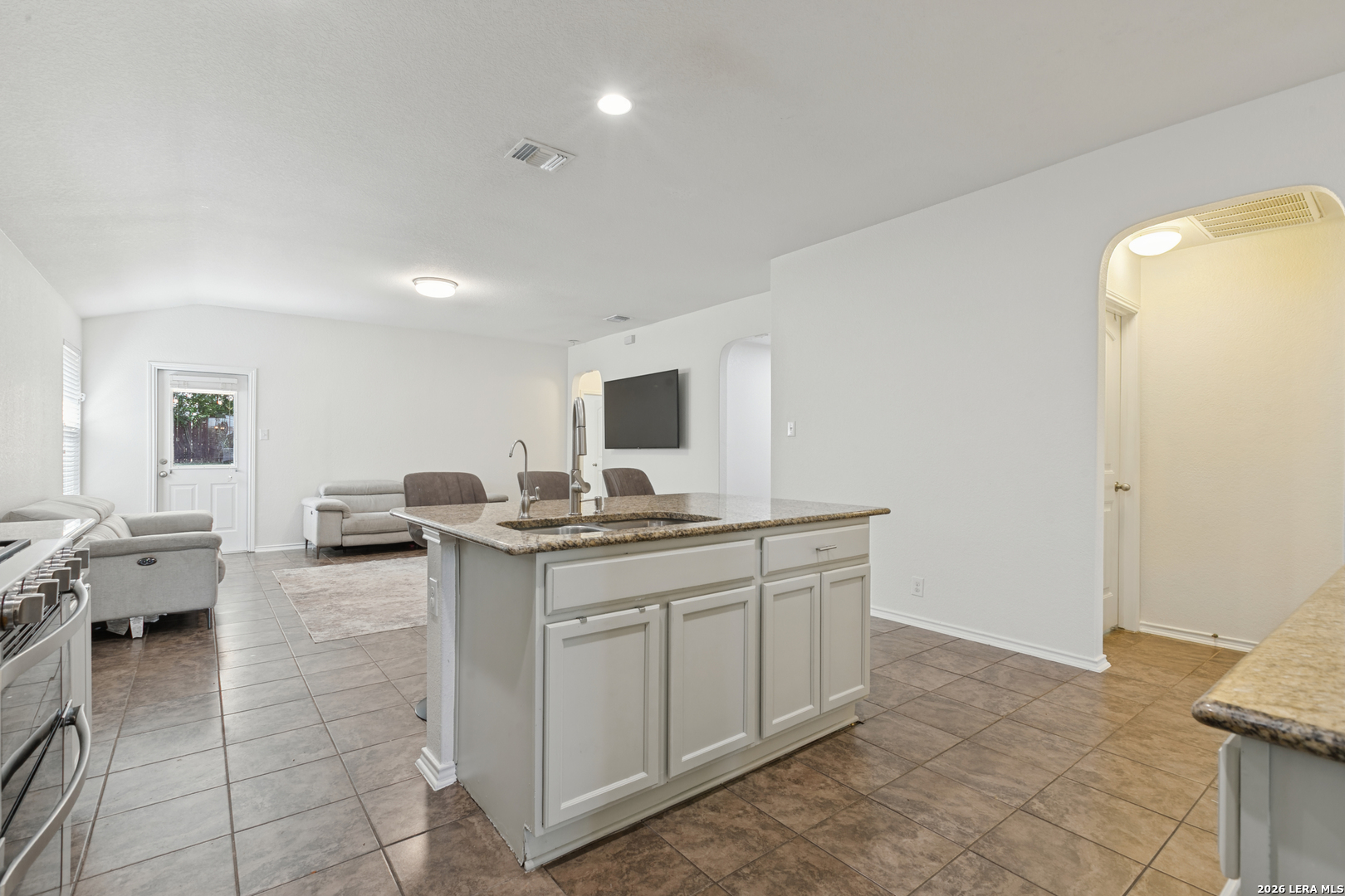 10538 Rhyder Ridge San Antonio, TX 78254 - Photo 11 of 27 Gallery Image 11