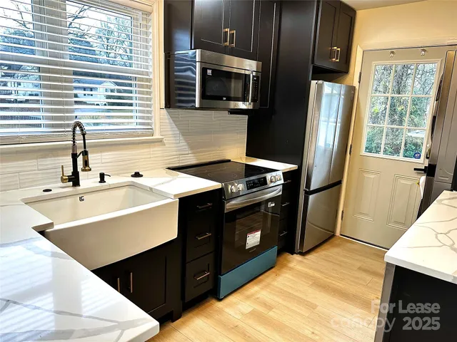 $1,950 | 1450 Academy Street, Charlotte, NC 28205