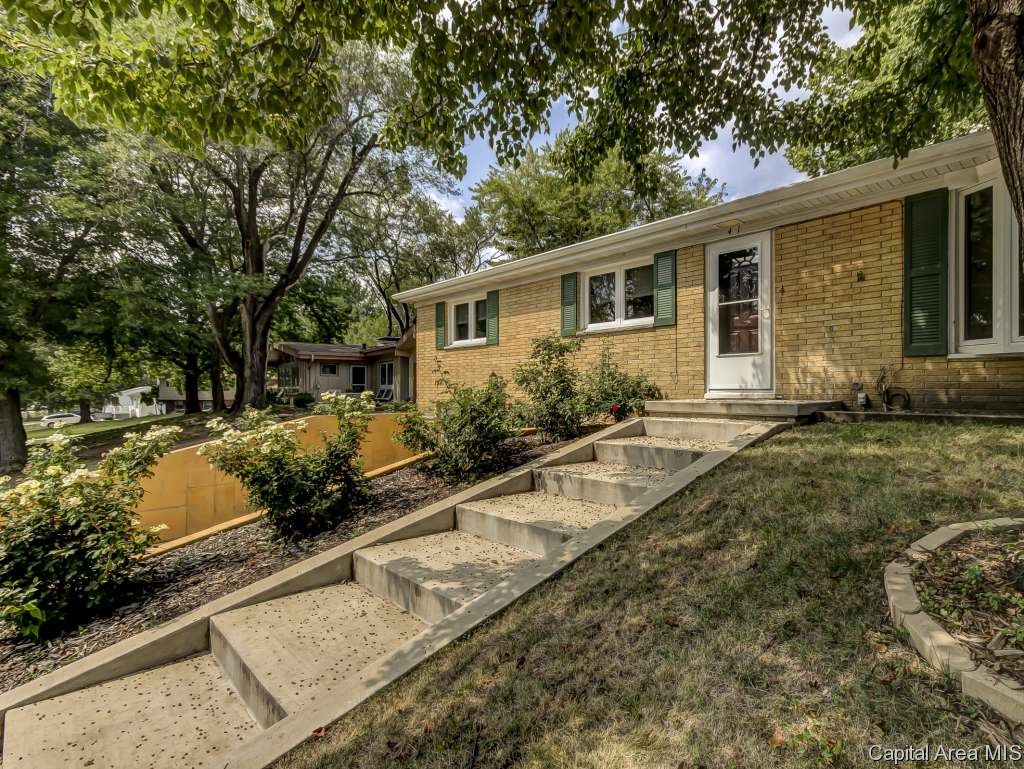 41 Pinto Drive Springfield, IL 62702 - Photo 33 of 36
