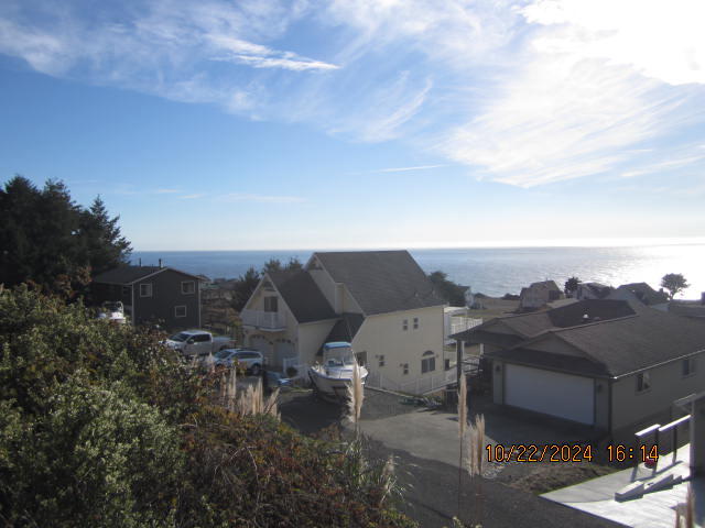 60 Spruce Road Shelter Cove, CA 95589 - Photo 14 of 21