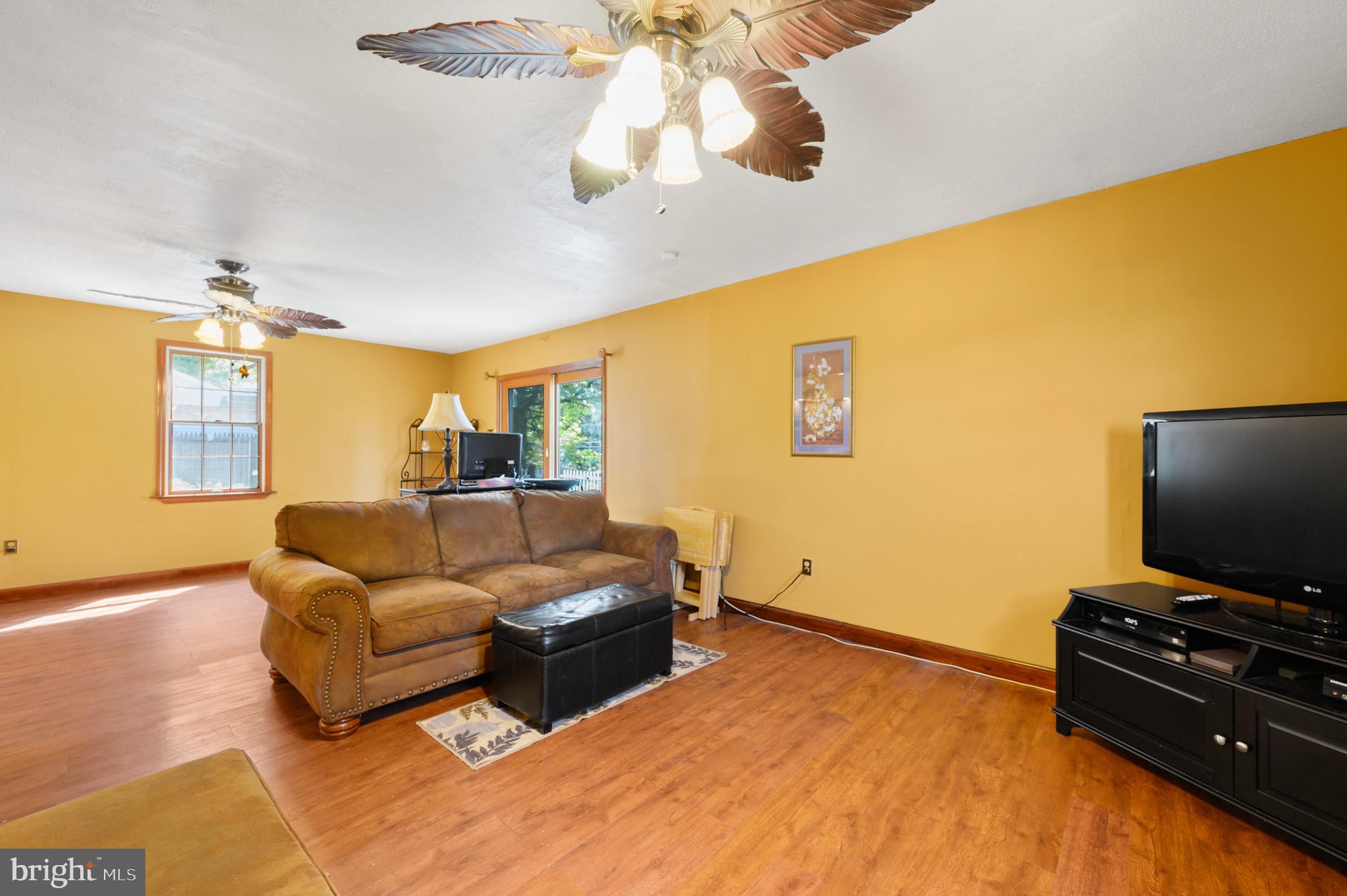 206 Devon Road Fairless Hills, PA 19030 - Photo 18 of 48 Gallery Image 18