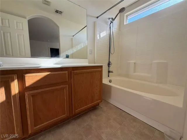 $1,800 | 6573 East Coronado Canyon Avenue, Las Vegas, NV 89142