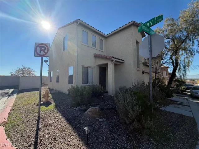 $1,800 | 6573 East Coronado Canyon Avenue, Las Vegas, NV 89142
