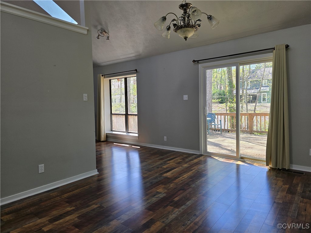 919 Spirea Road North Chesterfield, VA 23236 - Photo 8 of 26 Gallery Image 8