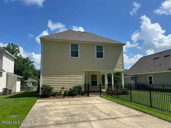 $359,900 | 12 Sweetgrass Lane, Ocean Springs, MS 39564