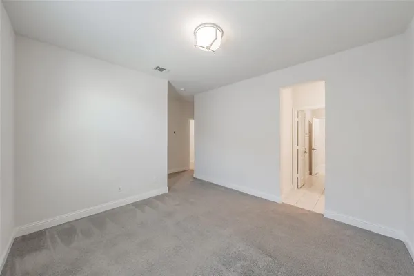 $4,000 | 8075 Sunflower Lane, Dallas, TX 75252