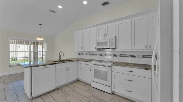 $330,000 | 6847 Shadow Cast Lane, Lakeland, FL 33813