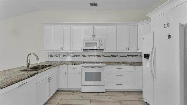 $330,000 | 6847 Shadow Cast Lane, Lakeland, FL 33813