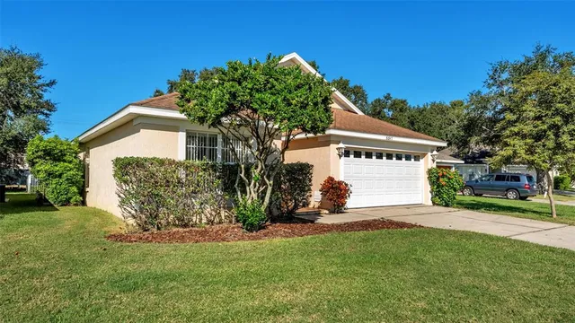 $330,000 | 6847 Shadow Cast Lane, Lakeland, FL 33813