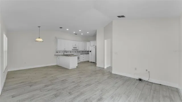 $330,000 | 6847 Shadow Cast Lane, Lakeland, FL 33813