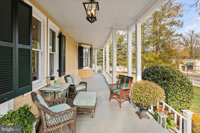 $2,995,000 | 10400 Montgomery Avenue, Kensington, MD 20895